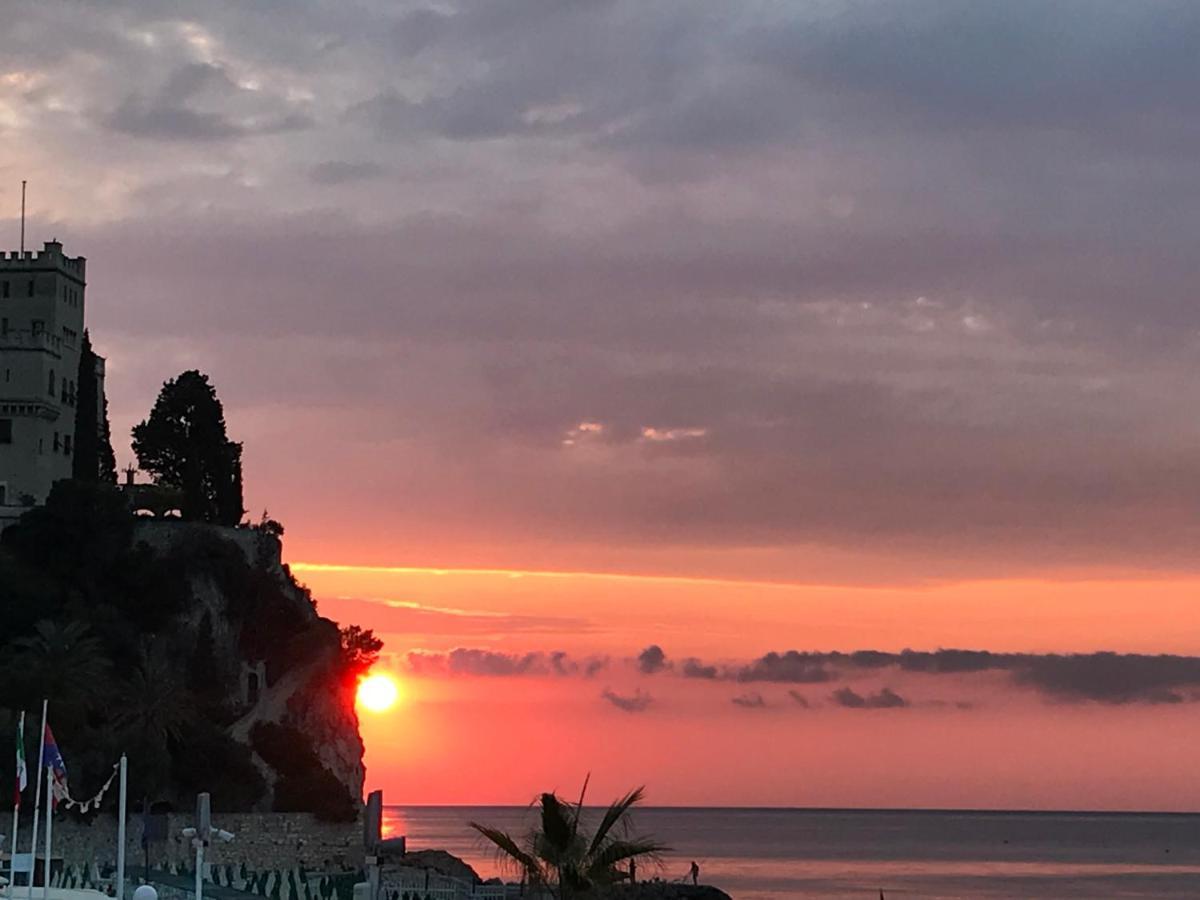 Rocca Di Corno Guest House Finale Ligure Dış mekan fotoğraf